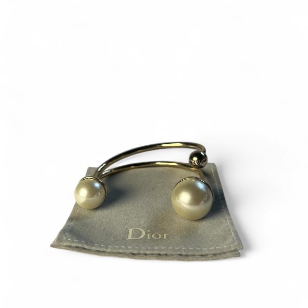 DIOR ultradior faux pearl gold tone cuff